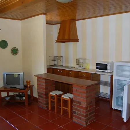 Апартаменты Vale Da Varzea Арея-Бранка